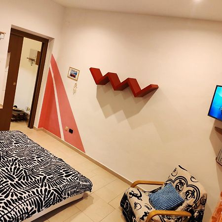 Letto Ad Acqua H2Ome Apartment Bari Luaran gambar