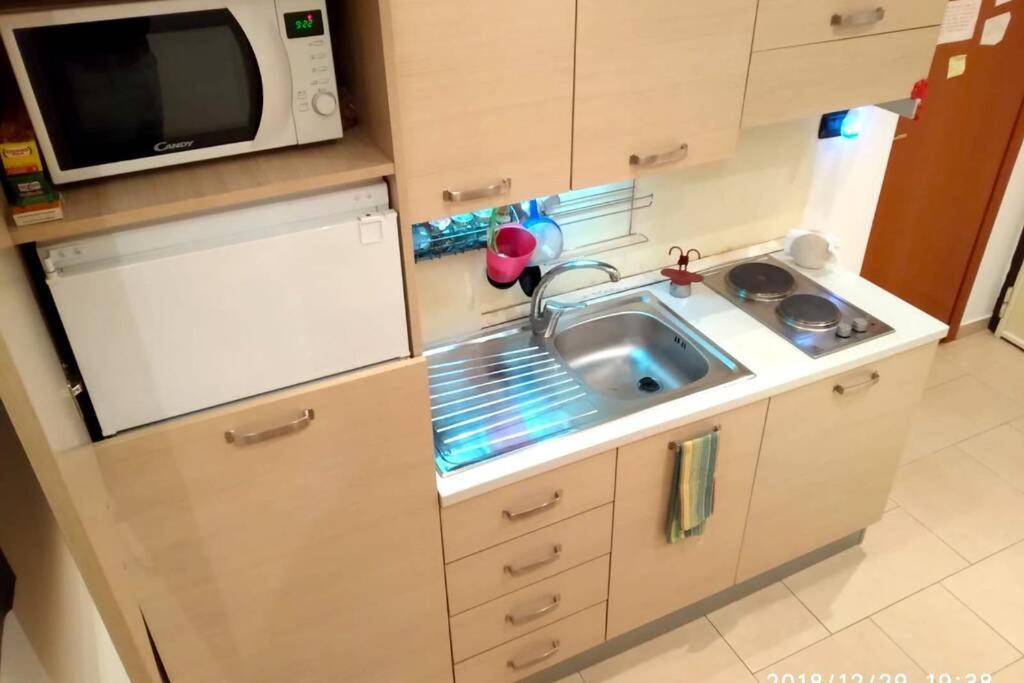 Letto Ad Acqua H2Ome Apartment Bari Luaran gambar
