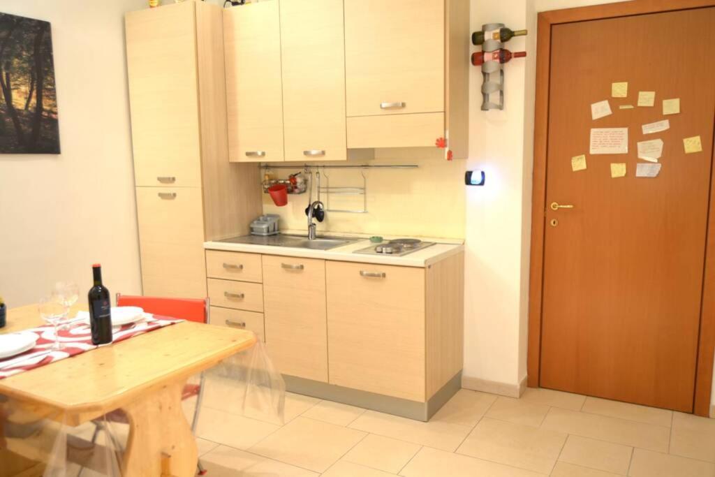 Letto Ad Acqua H2Ome Apartment Bari Luaran gambar