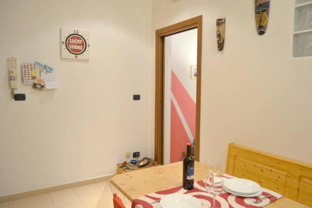 Letto Ad Acqua H2Ome Apartment Bari Luaran gambar