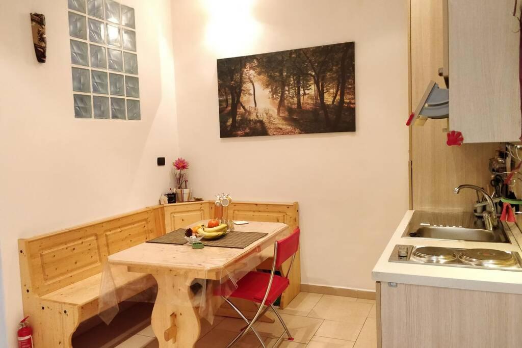 Letto Ad Acqua H2Ome Apartment Bari Luaran gambar